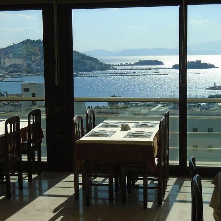 Esat Hotel Kusadası Exterior foto