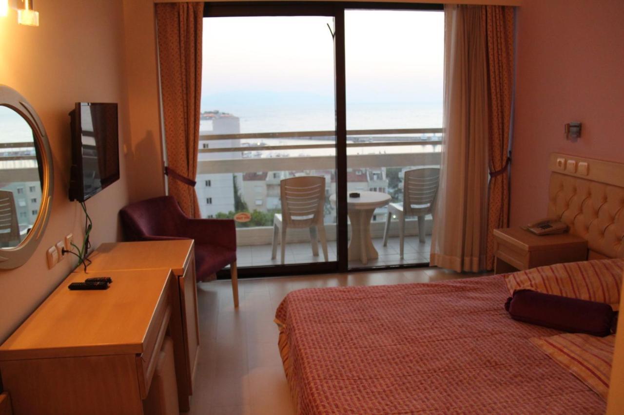 Esat Hotel Kusadası Exterior foto