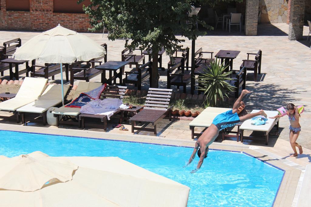 Esat Hotel Kusadası Exterior foto