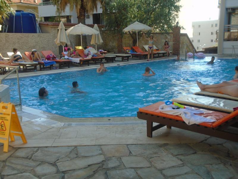 Esat Hotel Kusadası Exterior foto